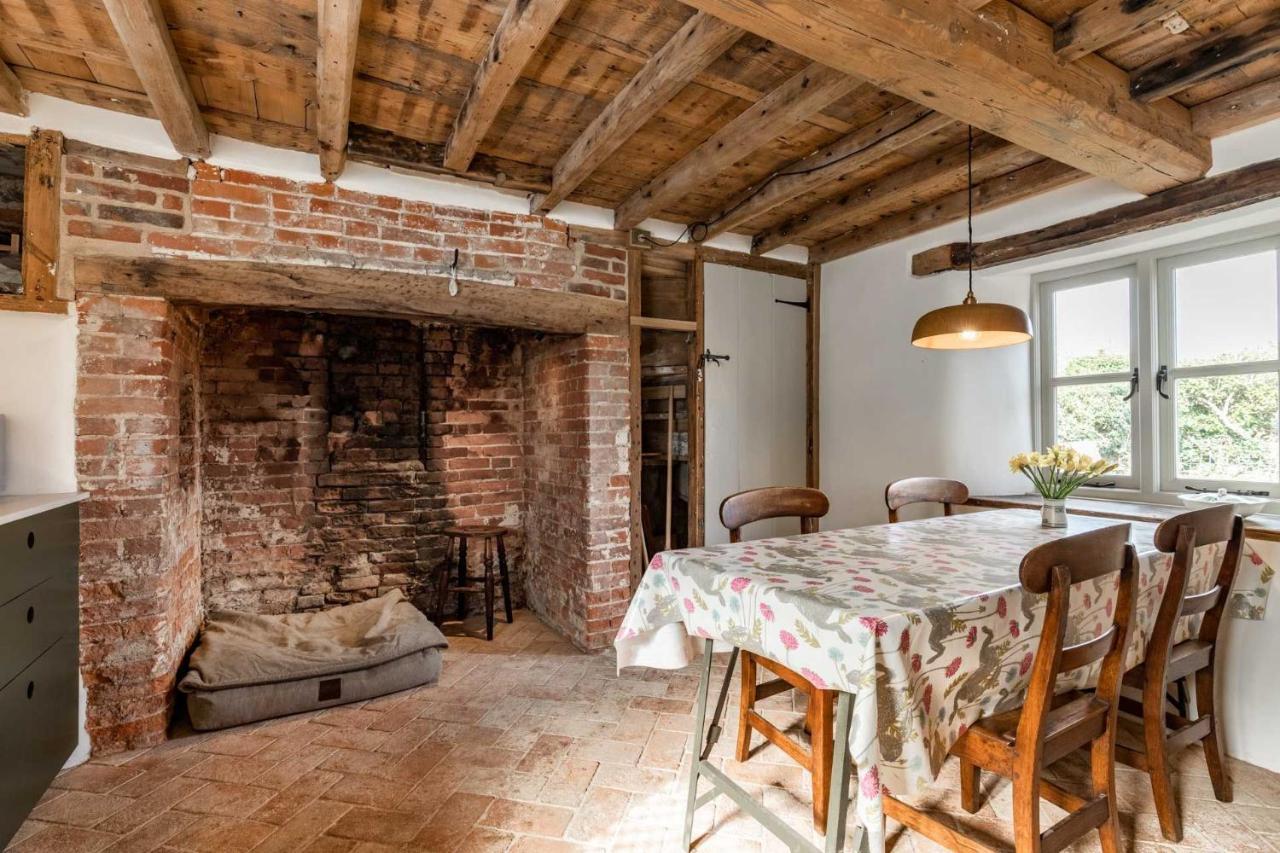 Host & Stay - White End Salthouse ภายนอก รูปภาพ